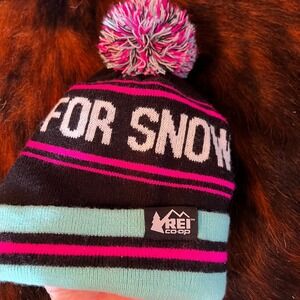REI Co-op Pray For Snow Beanie Black Pink Pom Winter Hat‎ Ski Snowboard